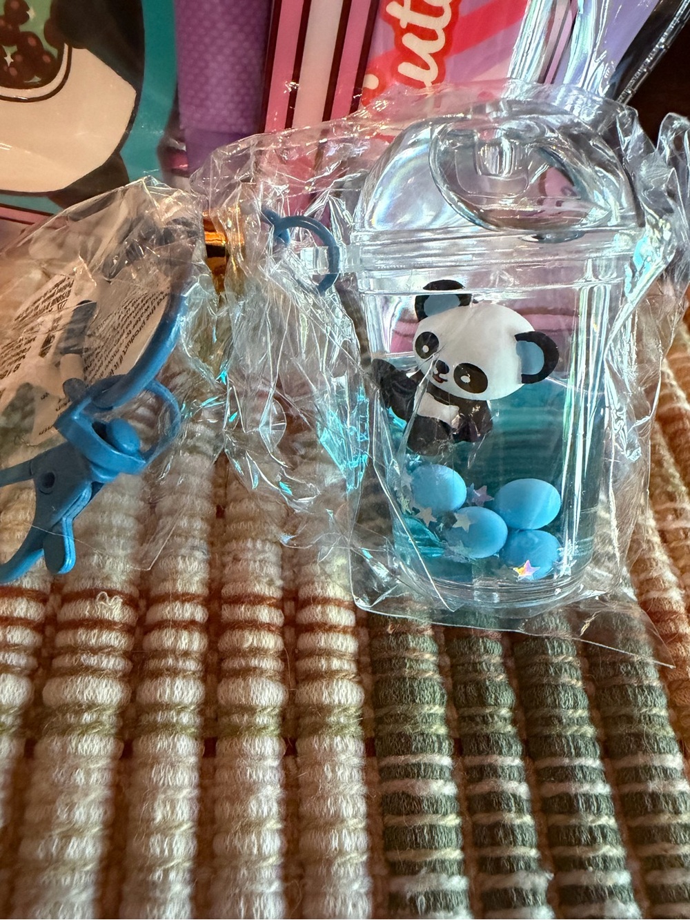 Claire’s Plush Panda Journal & Stationary Bundle - Picture 2 of 11